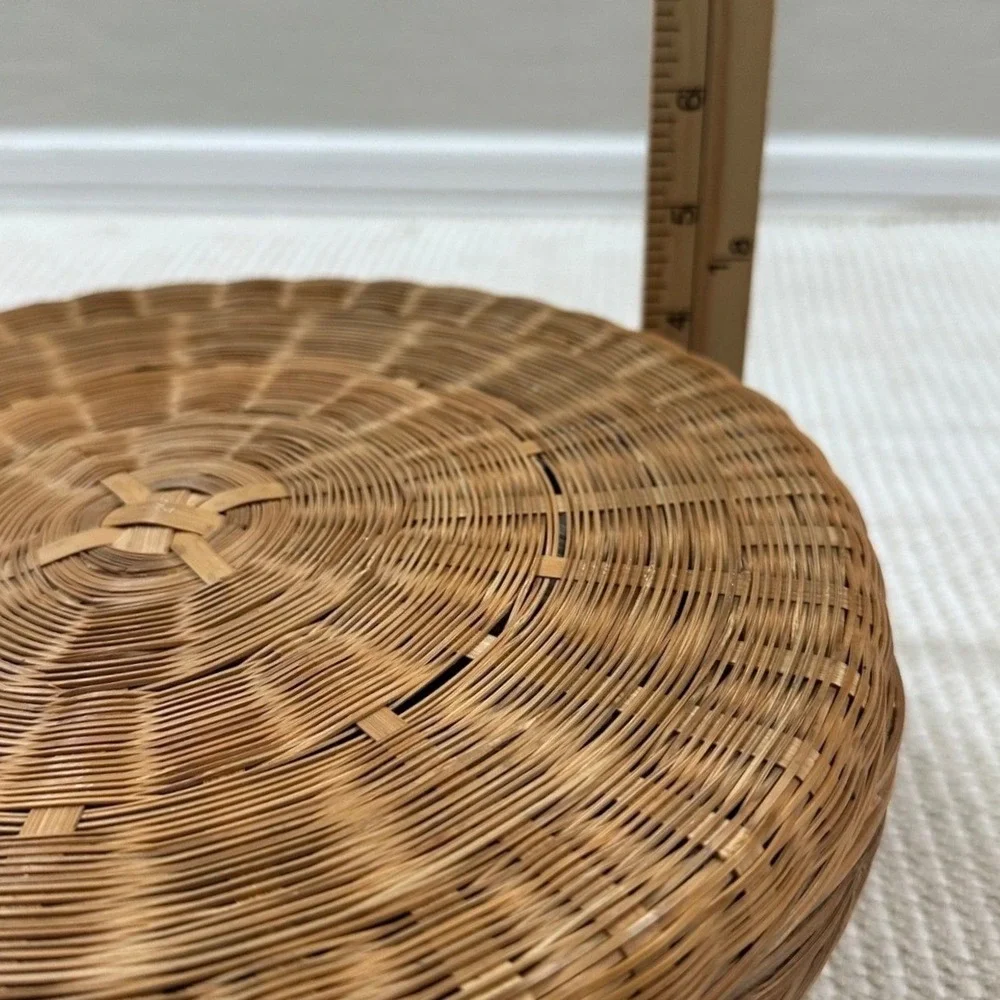 Vintage Handmade Round Woven Wicker Basket Lid Natural Brown Boho Storage 9.5in